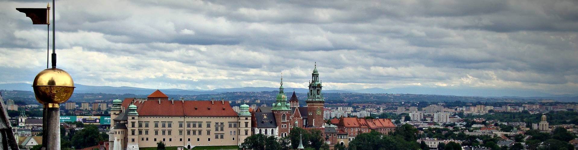 Kraków - dawna stolica Polski - widok z Wieży Mariackiej